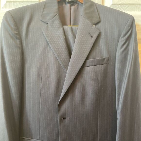 Navy Blue Pin Stripe Jos. A. Bank Signature Collection Suit 100% Wool 40R NWT - Picture 2 of 15